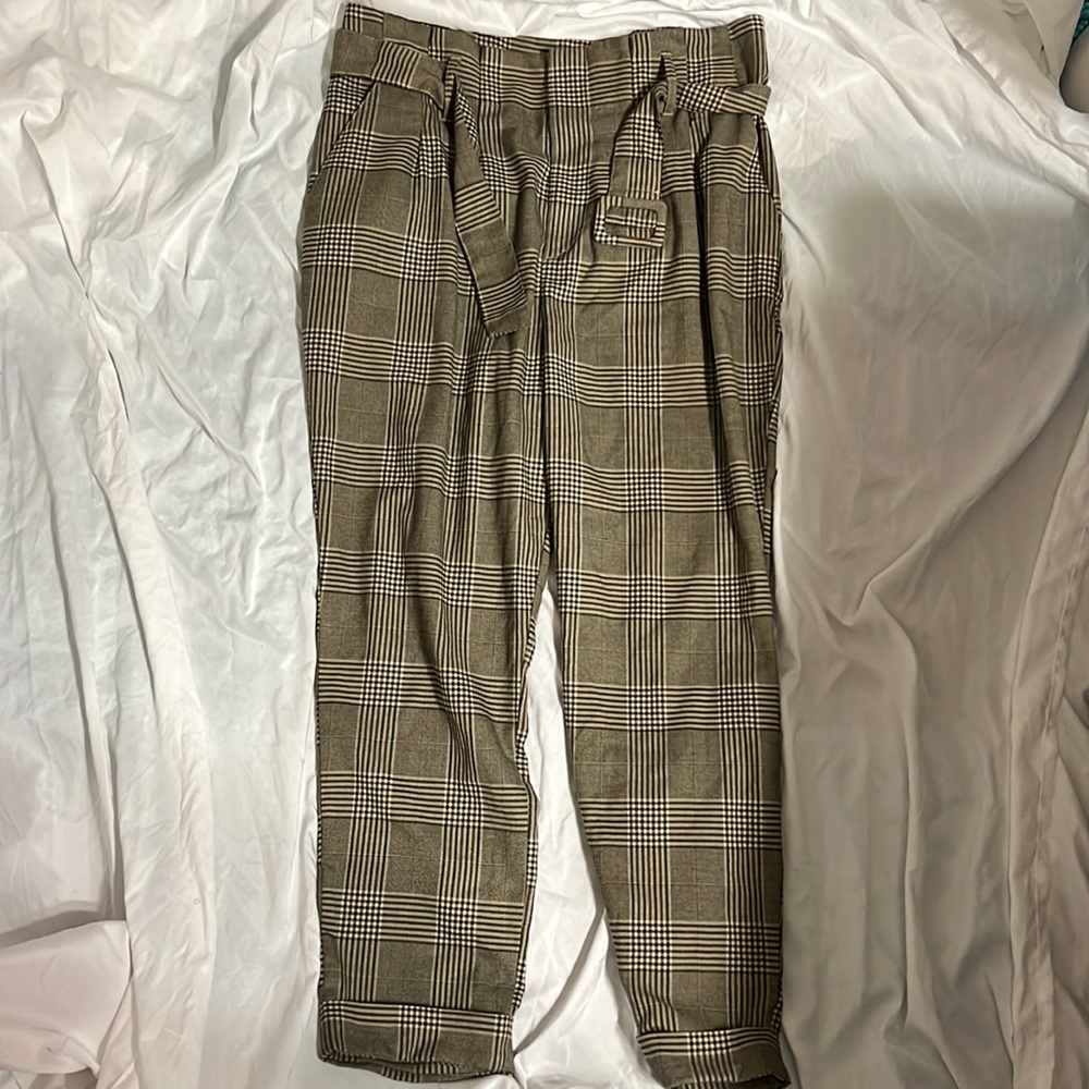 Target brand Wild Fable brown checkered high waisted pants with belt